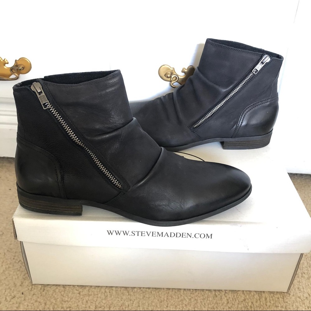 NIB STEVE MADDEN ROGUE ZIPPER LEATHER BOOTS